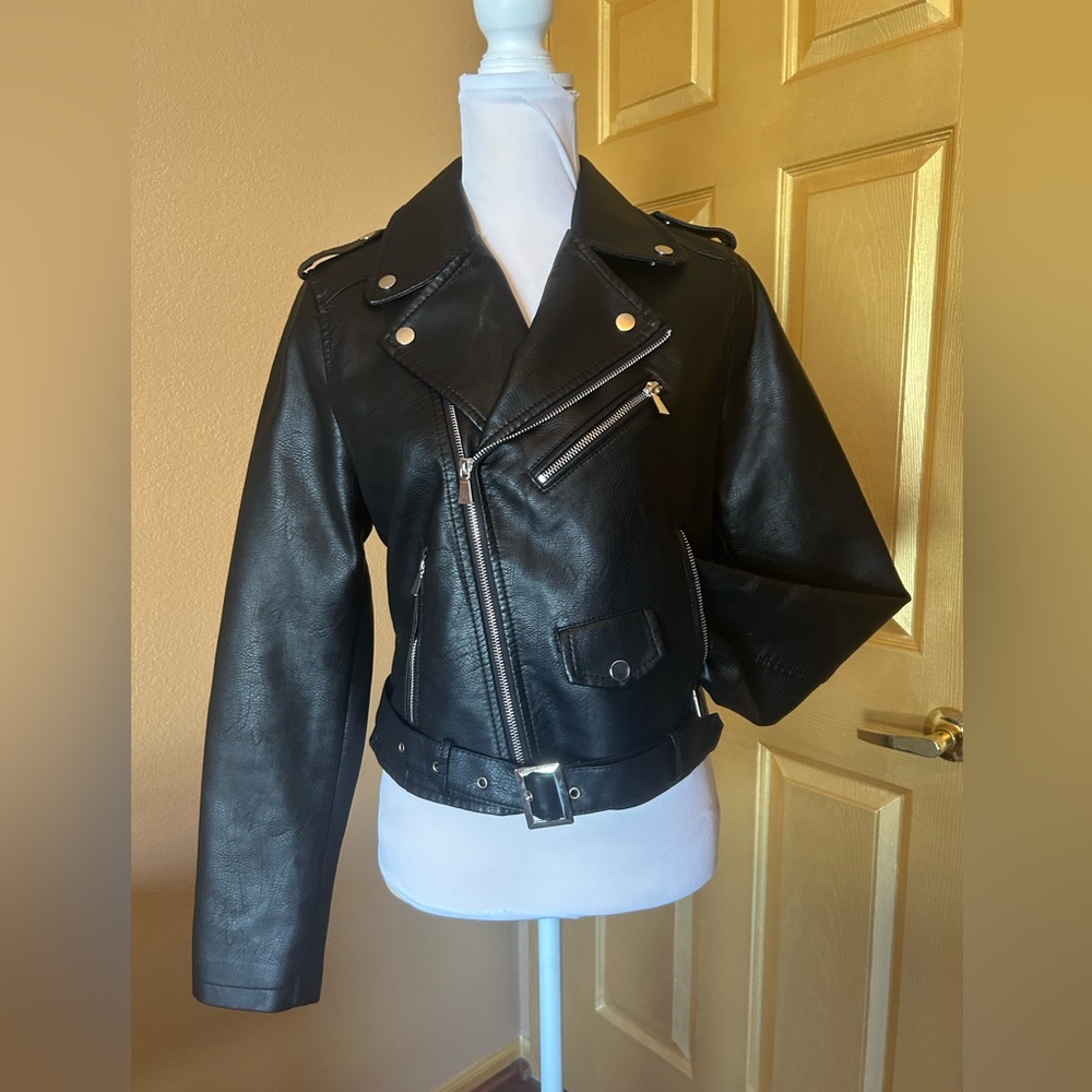 L’Olive Verte NWT Black Faux Leather Moto Jacket